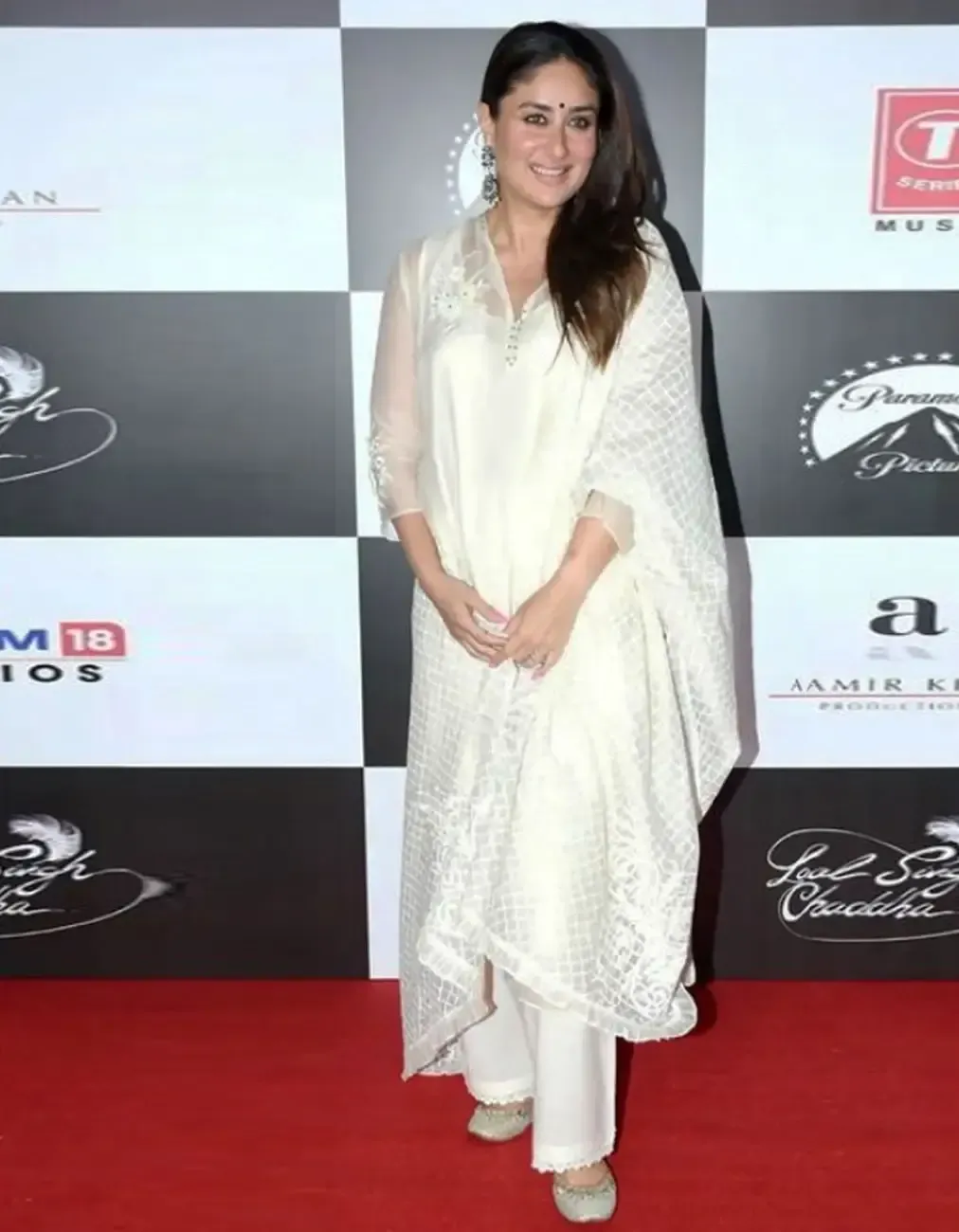 North Indian Girl Kareena Kapoor Long hair White Dress Images